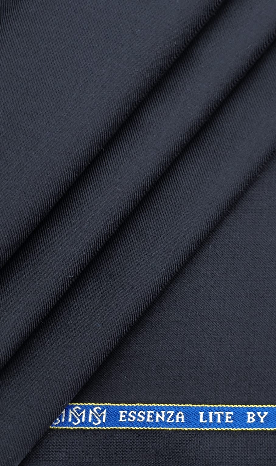 Signature All-Weather Suiting · Super 90s shade 8 fabric swatch