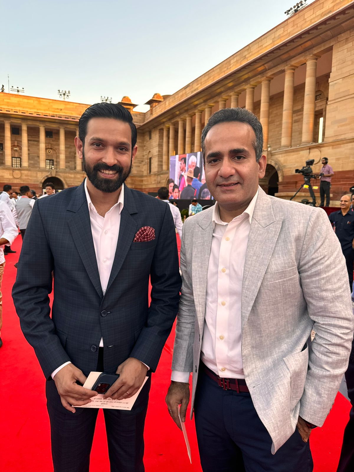 Unlined pure-linen summer jacket in Raymond Linen, worn to an evening at Rashtrapati Bhavan, New Delhi